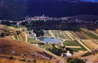 LO-SPECCHIO-SANTO-STEFANO-DI-SESSANIO-ABRUZZO-fotografia.jpg